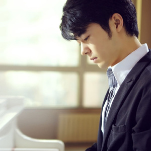 一个上添一个下添口是什么字
